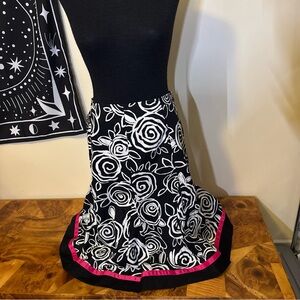 VTG 1990s Y2K Cotton Skirt Size 12 Black White Floral Pleated Midi Cottagecore